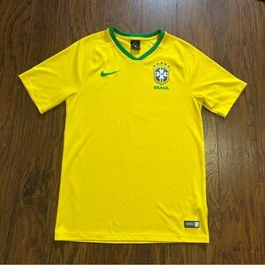 Nike Brazil 2018/19 soccer jersey men’s small
